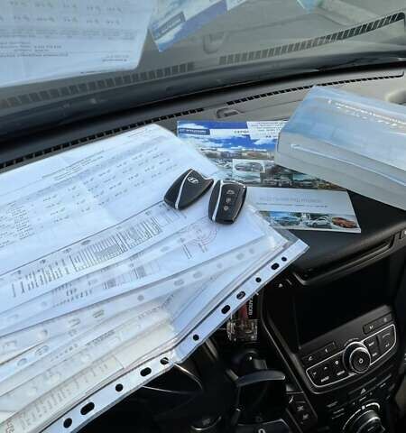 Серый Хендай Санта Фе, объемом двигателя 2.2 л и пробегом 96 тыс. км за 22000 $, фото 22 на Automoto.ua