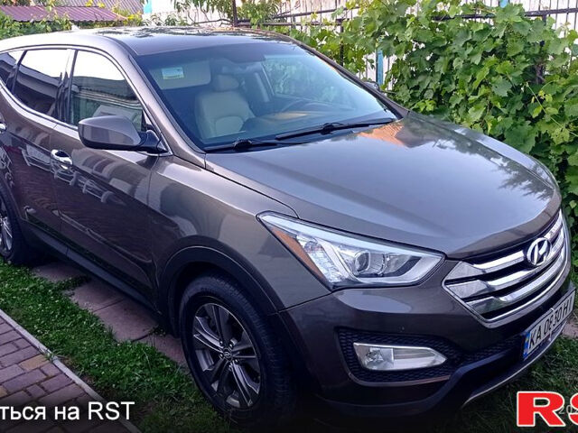 Сірий Хендай Санта Фе, об'ємом двигуна 2.4 л та пробігом 204 тис. км за 13500 $, фото 6 на Automoto.ua