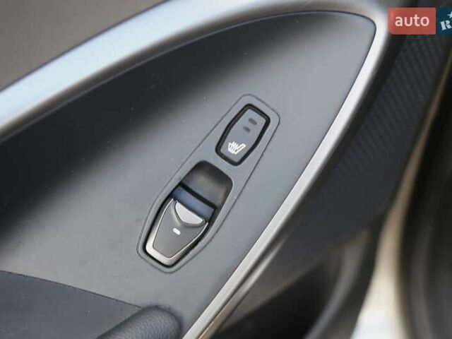 Серый Хендай Санта Фе, объемом двигателя 2.36 л и пробегом 144 тыс. км за 15600 $, фото 20 на Automoto.ua