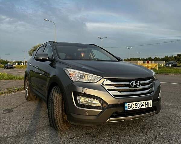 Серый Хендай Санта Фе, объемом двигателя 2.2 л и пробегом 133 тыс. км за 17400 $, фото 14 на Automoto.ua