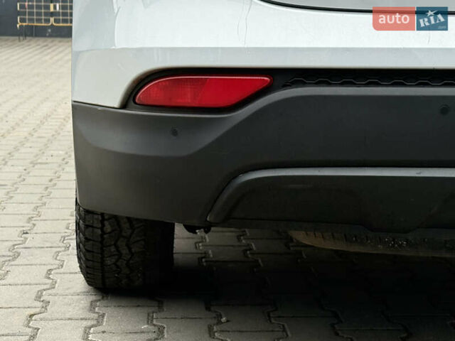 Серый Хендай Санта Фе, объемом двигателя 2.2 л и пробегом 185 тыс. км за 18550 $, фото 26 на Automoto.ua