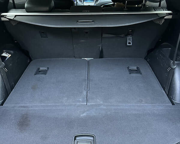 Сірий Хендай Санта Фе, об'ємом двигуна 2.2 л та пробігом 163 тис. км за 19733 $, фото 14 на Automoto.ua