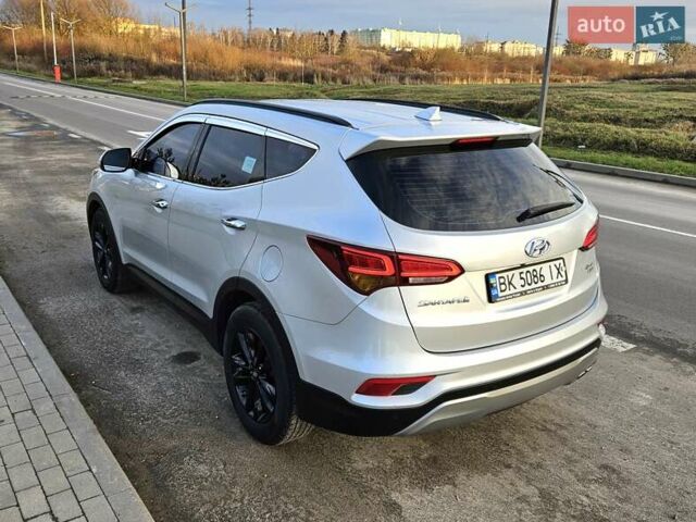 Сірий Хендай Санта Фе, об'ємом двигуна 2 л та пробігом 164 тис. км за 18800 $, фото 3 на Automoto.ua