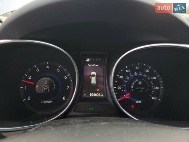 Серый Хендай Санта Фе, объемом двигателя 3.3 л и пробегом 168 тыс. км за 2200 $, фото 8 на Automoto.ua