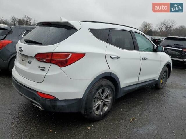 Серый Хендай Санта Фе, объемом двигателя 2.36 л и пробегом 150 тыс. км за 2200 $, фото 2 на Automoto.ua