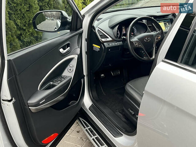 Серый Хендай Санта Фе, объемом двигателя 2 л и пробегом 194 тыс. км за 17900 $, фото 20 на Automoto.ua