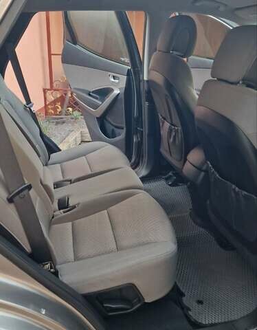 Серый Хендай Санта Фе, объемом двигателя 2.36 л и пробегом 145 тыс. км за 14200 $, фото 1 на Automoto.ua