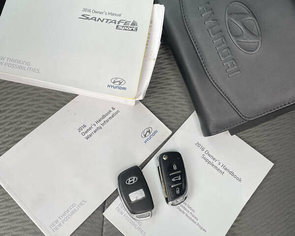 Серый Хендай Санта Фе, объемом двигателя 2.36 л и пробегом 183 тыс. км за 13800 $, фото 56 на Automoto.ua