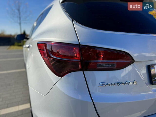 Сірий Хендай Санта Фе, об'ємом двигуна 2.2 л та пробігом 150 тис. км за 17800 $, фото 28 на Automoto.ua