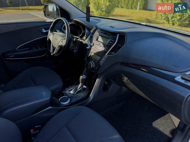 Сірий Хендай Санта Фе, об'ємом двигуна 2.2 л та пробігом 150 тис. км за 17800 $, фото 58 на Automoto.ua