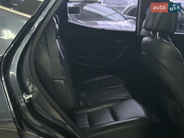 Сірий Хендай Санта Фе, об'ємом двигуна 2.2 л та пробігом 130 тис. км за 18300 $, фото 24 на Automoto.ua