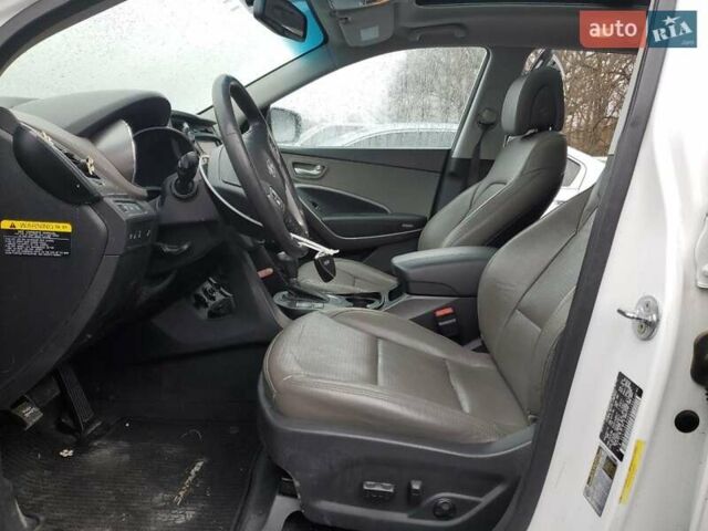 Серый Хендай Санта Фе, объемом двигателя 2.36 л и пробегом 150 тыс. км за 2200 $, фото 6 на Automoto.ua