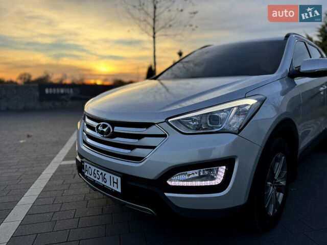 Сірий Хендай Санта Фе, об'ємом двигуна 2.2 л та пробігом 150 тис. км за 17800 $, фото 91 на Automoto.ua