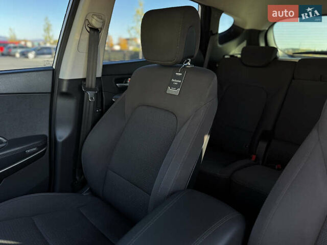 Сірий Хендай Санта Фе, об'ємом двигуна 2.2 л та пробігом 150 тис. км за 17800 $, фото 72 на Automoto.ua