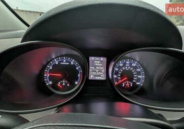 Серый Хендай Санта Фе, объемом двигателя 2.36 л и пробегом 155 тыс. км за 13300 $, фото 2 на Automoto.ua