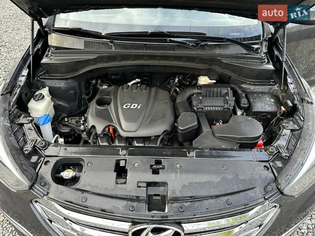 Сірий Хендай Санта Фе, об'ємом двигуна 2.36 л та пробігом 132 тис. км за 15200 $, фото 15 на Automoto.ua