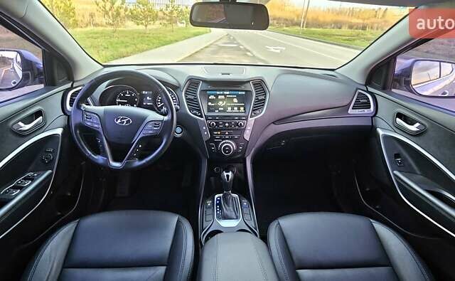 Сірий Хендай Санта Фе, об'ємом двигуна 2 л та пробігом 164 тис. км за 18800 $, фото 8 на Automoto.ua