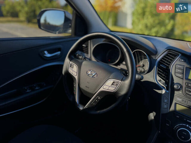 Сірий Хендай Санта Фе, об'ємом двигуна 2.2 л та пробігом 150 тис. км за 17800 $, фото 63 на Automoto.ua