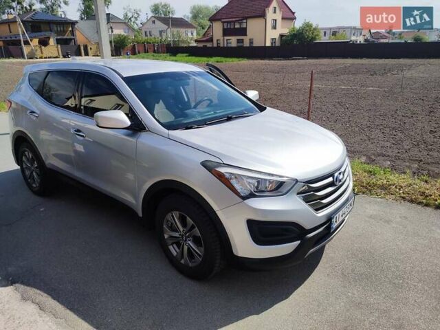 Серый Хендай Санта Фе, объемом двигателя 2.36 л и пробегом 200 тыс. км за 13600 $, фото 20 на Automoto.ua