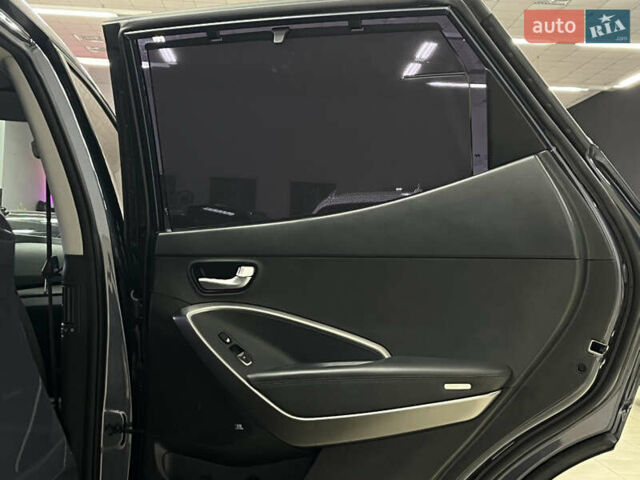 Сірий Хендай Санта Фе, об'ємом двигуна 2.2 л та пробігом 130 тис. км за 18300 $, фото 23 на Automoto.ua