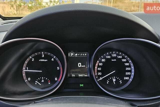 Сірий Хендай Санта Фе, об'ємом двигуна 2 л та пробігом 164 тис. км за 18800 $, фото 11 на Automoto.ua