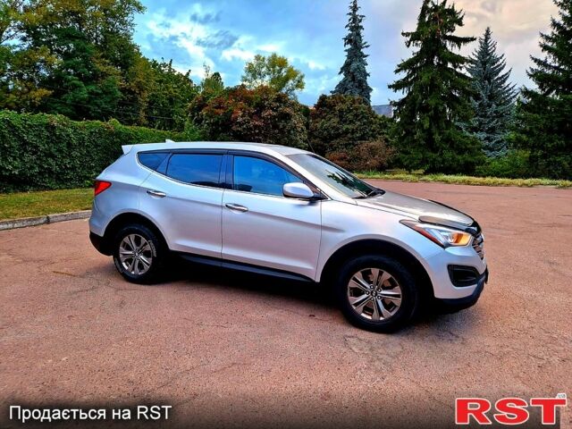 Серый Хендай Санта Фе, объемом двигателя 2.4 л и пробегом 200 тыс. км за 14000 $, фото 6 на Automoto.ua