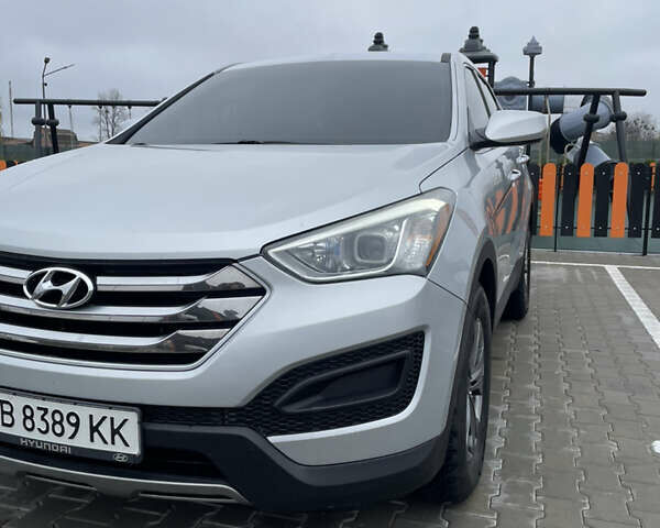 Серый Хендай Санта Фе, объемом двигателя 2.36 л и пробегом 183 тыс. км за 13800 $, фото 31 на Automoto.ua