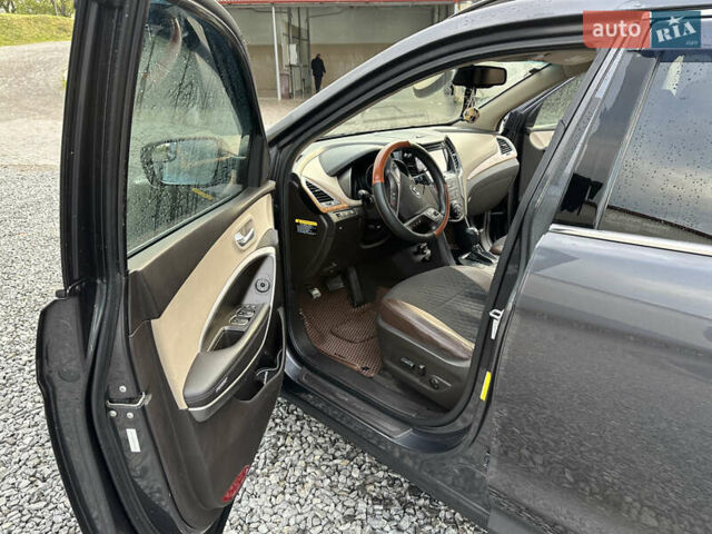 Сірий Хендай Санта Фе, об'ємом двигуна 2.36 л та пробігом 132 тис. км за 15200 $, фото 9 на Automoto.ua