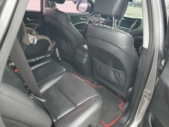 Сірий Хендай Санта Фе, об'ємом двигуна 2.2 л та пробігом 115 тис. км за 21500 $, фото 9 на Automoto.ua