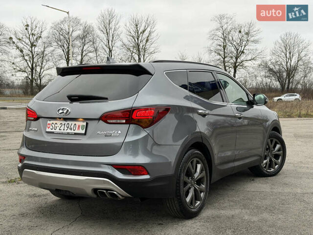Серый Хендай Санта Фе, объемом двигателя 2.2 л и пробегом 131 тыс. км за 24000 $, фото 8 на Automoto.ua