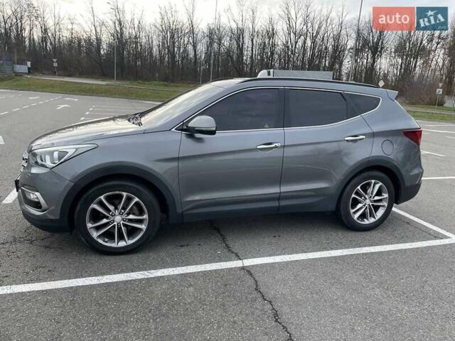 Серый Хендай Санта Фе, объемом двигателя 2 л и пробегом 160 тыс. км за 19700 $, фото 27 на Automoto.ua