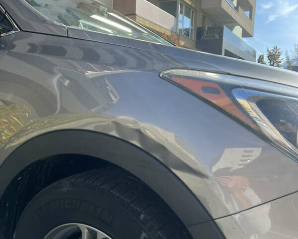 Серый Хендай Санта Фе, объемом двигателя 2.36 л и пробегом 145 тыс. км за 13500 $, фото 9 на Automoto.ua