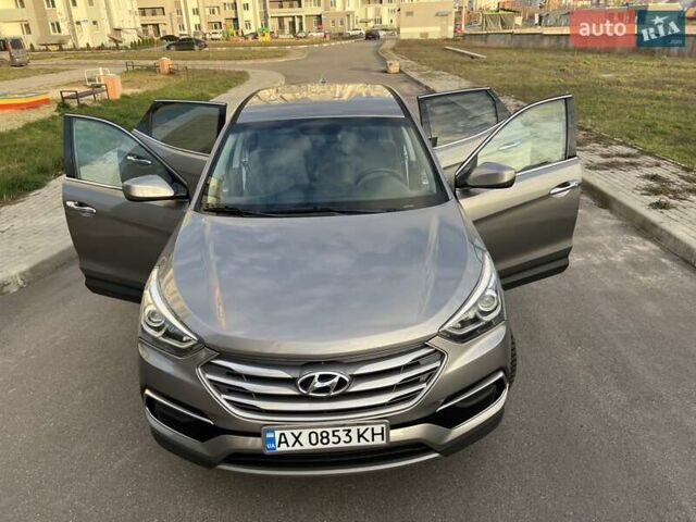 Сірий Хендай Санта Фе, об'ємом двигуна 2.36 л та пробігом 156 тис. км за 16200 $, фото 19 на Automoto.ua