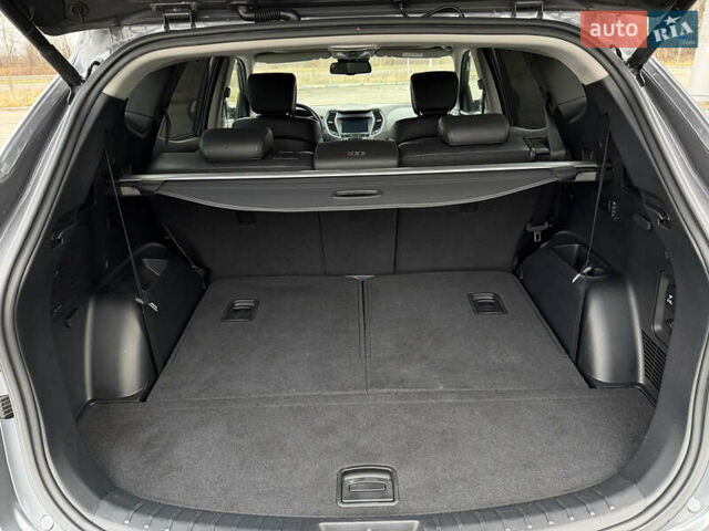 Серый Хендай Санта Фе, объемом двигателя 2.2 л и пробегом 131 тыс. км за 24000 $, фото 64 на Automoto.ua