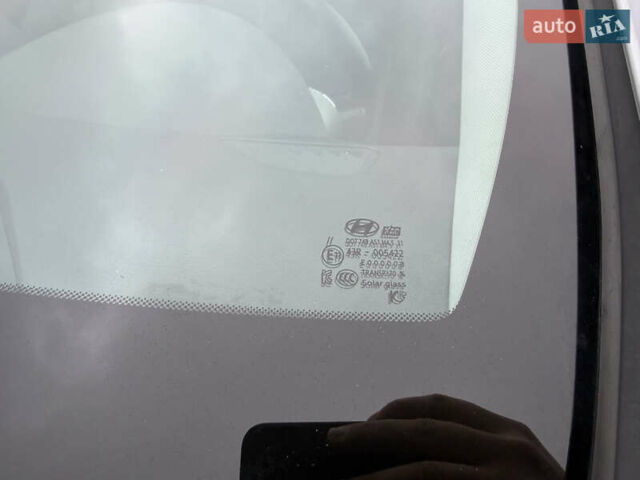 Серый Хендай Санта Фе, объемом двигателя 2.2 л и пробегом 131 тыс. км за 24000 $, фото 23 на Automoto.ua