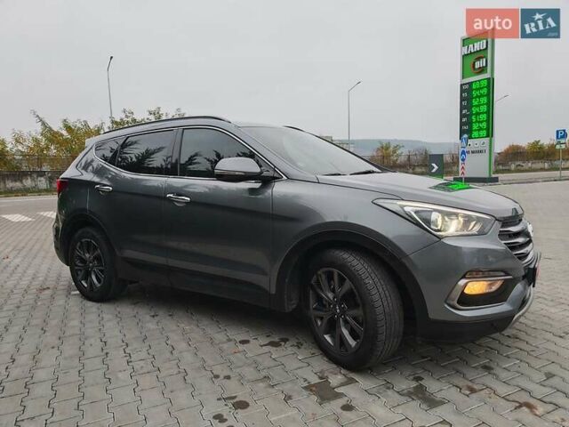 Сірий Хендай Санта Фе, об'ємом двигуна 2.2 л та пробігом 195 тис. км за 19500 $, фото 17 на Automoto.ua