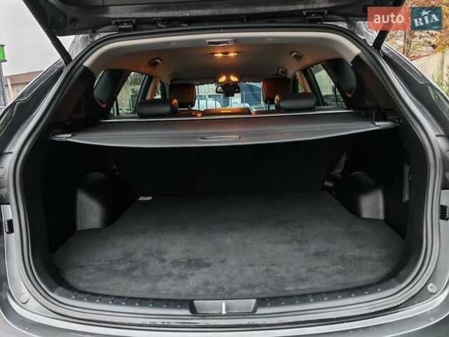 Сірий Хендай Санта Фе, об'ємом двигуна 2.2 л та пробігом 195 тис. км за 19500 $, фото 41 на Automoto.ua