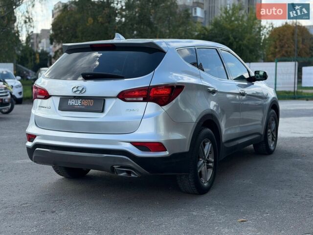 Серый Хендай Санта Фе, объемом двигателя 2.36 л и пробегом 140 тыс. км за 14200 $, фото 10 на Automoto.ua