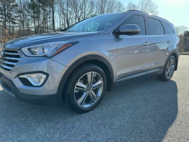 Сірий Хендай Санта Фе, об'ємом двигуна 3.3 л та пробігом 72 тис. км за 4100 $, фото 2 на Automoto.ua