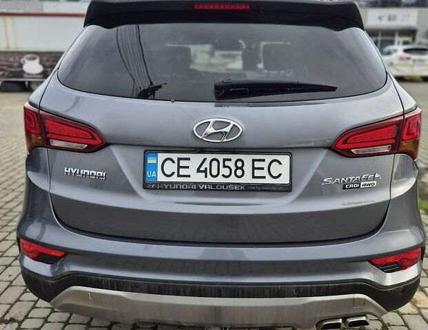 Серый Хендай Санта Фе, объемом двигателя 2.2 л и пробегом 175 тыс. км за 21400 $, фото 5 на Automoto.ua