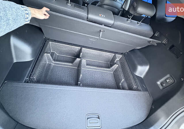 Серый Хендай Санта Фе, объемом двигателя 2 л и пробегом 214 тыс. км за 18700 $, фото 29 на Automoto.ua