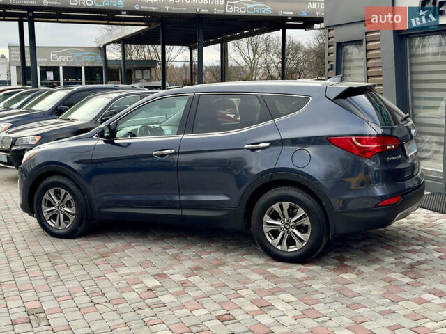 Серый Хендай Санта Фе, объемом двигателя 2.36 л и пробегом 110 тыс. км за 15500 $, фото 7 на Automoto.ua