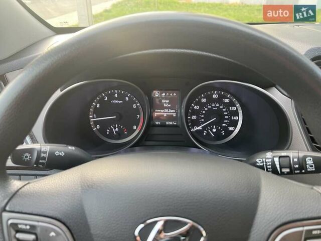 Сірий Хендай Санта Фе, об'ємом двигуна 2.36 л та пробігом 156 тис. км за 16200 $, фото 32 на Automoto.ua