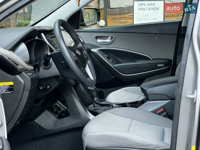 Серый Хендай Санта Фе, объемом двигателя 2.36 л и пробегом 147 тыс. км за 14700 $, фото 76 на Automoto.ua