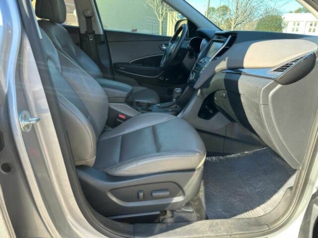 Сірий Хендай Санта Фе, об'ємом двигуна 3.3 л та пробігом 72 тис. км за 4100 $, фото 11 на Automoto.ua