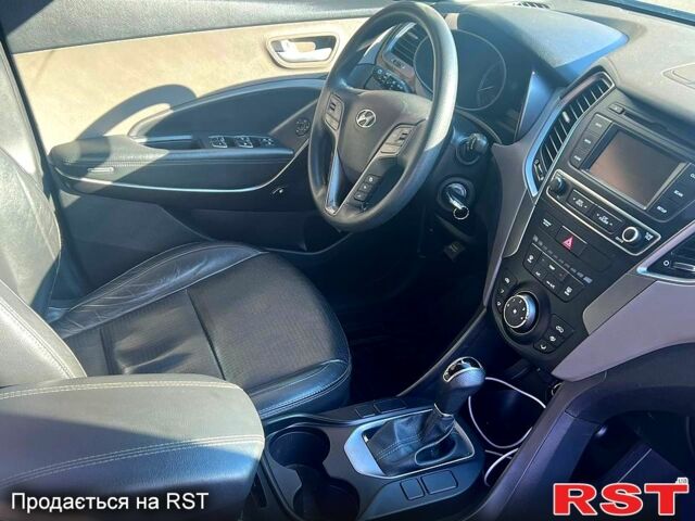 Сірий Хендай Санта Фе, об'ємом двигуна 2.4 л та пробігом 91 тис. км за 12777 $, фото 8 на Automoto.ua