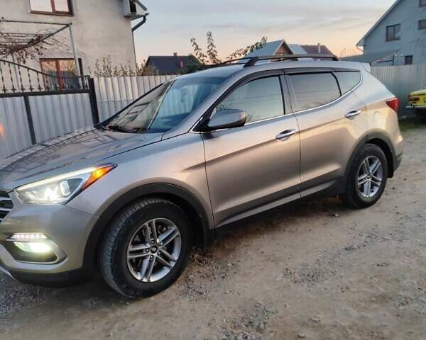 Серый Хендай Санта Фе, объемом двигателя 2.36 л и пробегом 147 тыс. км за 12550 $, фото 6 на Automoto.ua