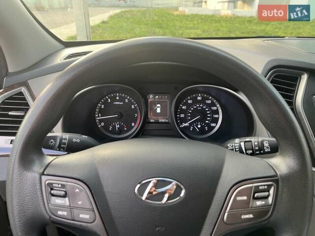 Сірий Хендай Санта Фе, об'ємом двигуна 2.36 л та пробігом 156 тис. км за 16200 $, фото 26 на Automoto.ua