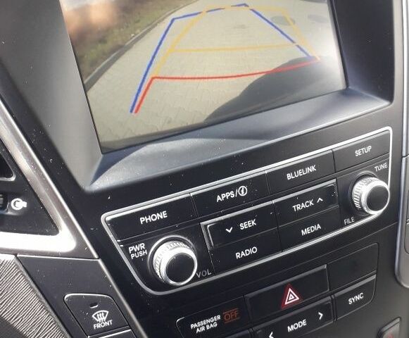 Серый Хендай Санта Фе, объемом двигателя 2.4 л и пробегом 160 тыс. км за 13000 $, фото 9 на Automoto.ua