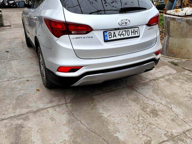 Сірий Хендай Санта Фе, об'ємом двигуна 2.4 л та пробігом 91 тис. км за 12777 $, фото 4 на Automoto.ua
